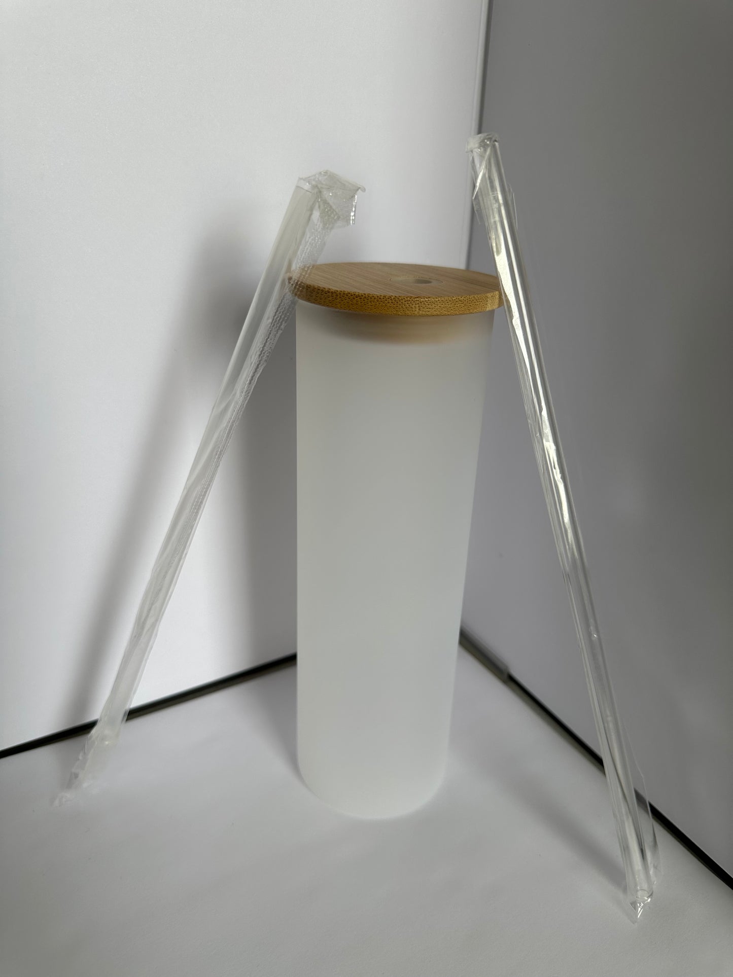 20oz regular tumbler or 20oz frosted tumbler